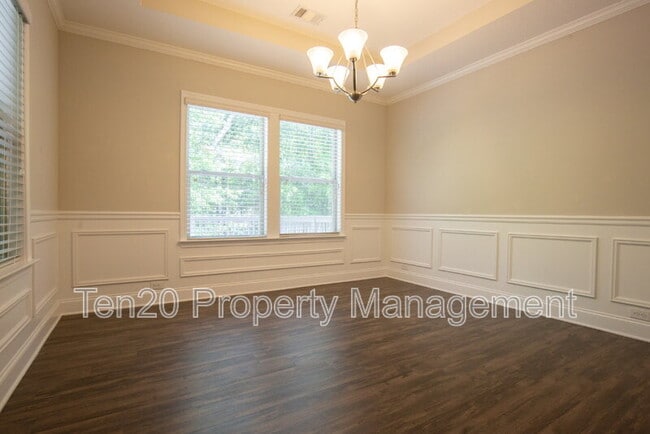 Building Photo - 7272 Sorrel Dr