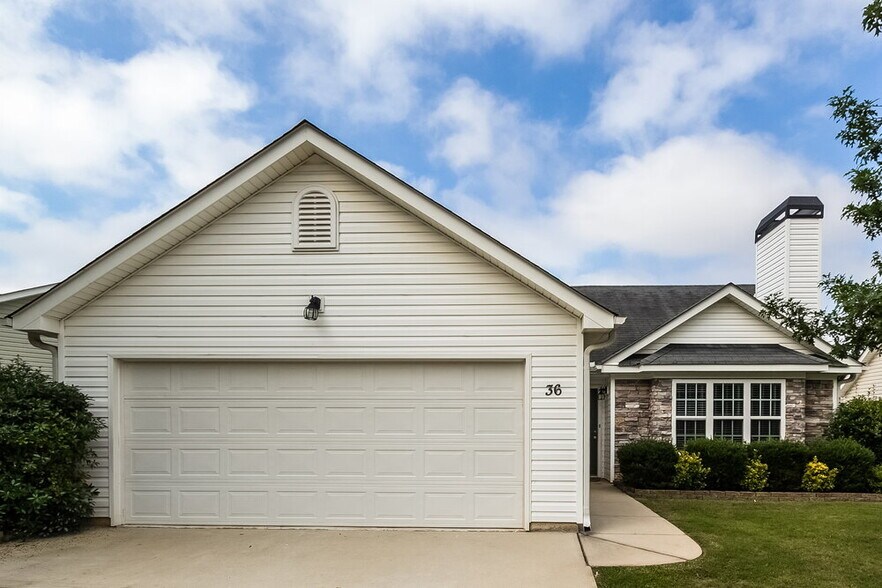 Primary Photo - 36 Belltree Cir