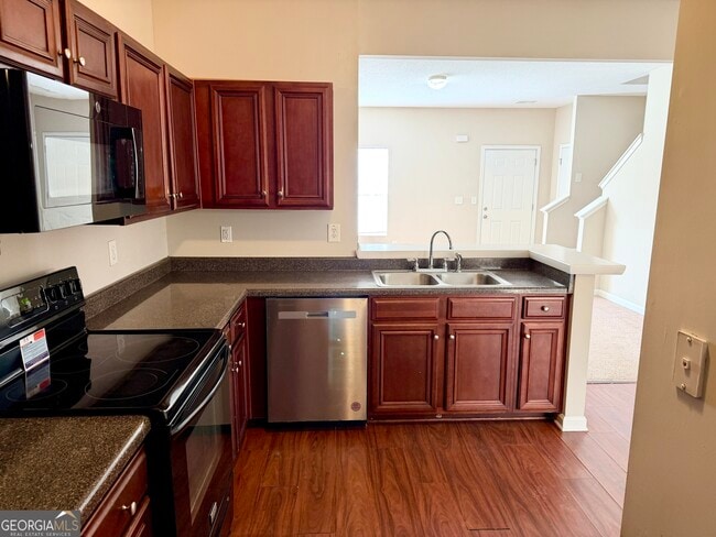 Building Photo - 2304 Bigwood Trail