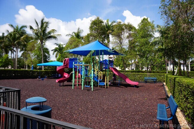 Building Photo - 24911 SW 114th Ct