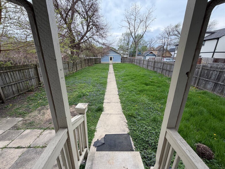 Building Photo - 2516 N College Ave