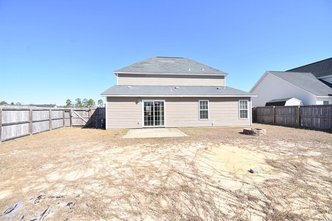 Building Photo - 3 bedroom 2.5 Bath Home with Loft- No Pets