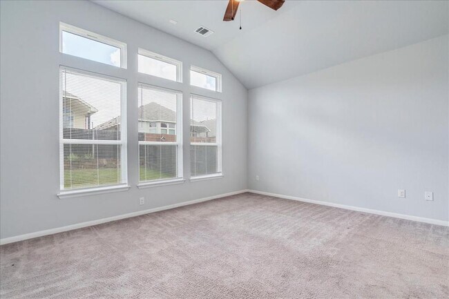 Building Photo - 275 Cherrystone Loop