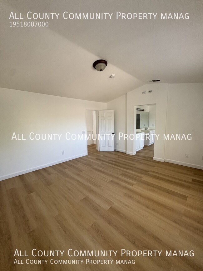 Building Photo - 3931 Palmetto Haven Ct
