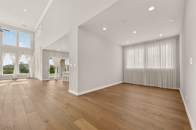 Building Photo - 4906 Tanyard Manor Dr