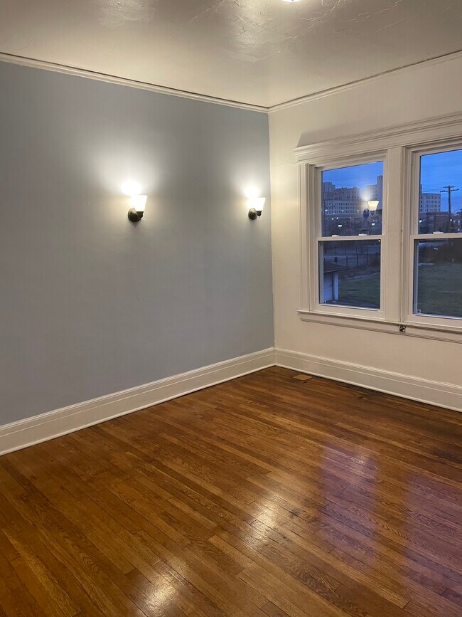 Bedroom 2 - 100 Chandler St