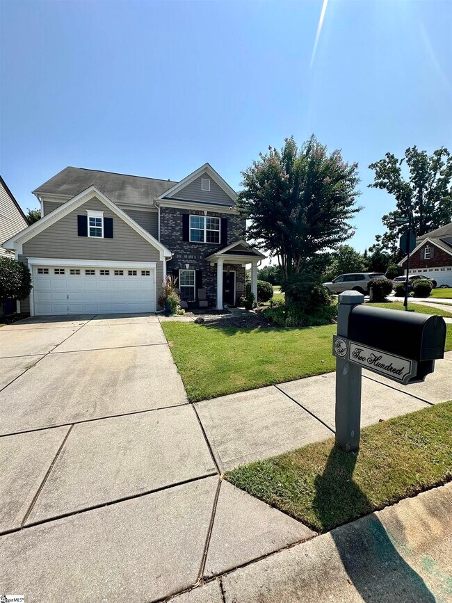 Building Photo - 200 Barbours Lane