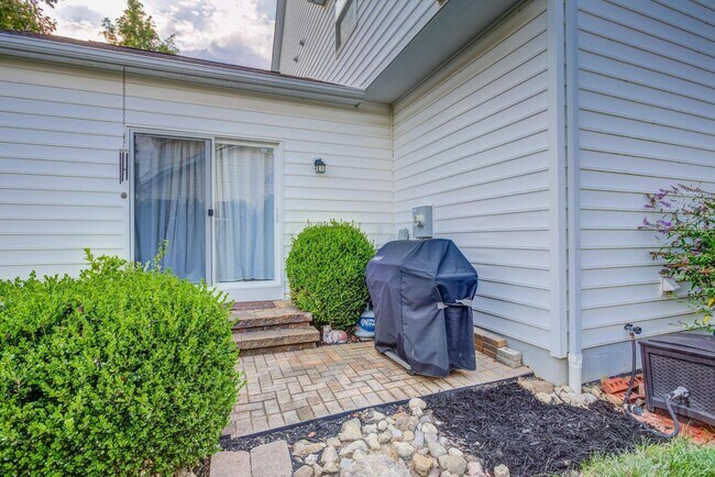 Building Photo - 1589 Morrison Farms Dr