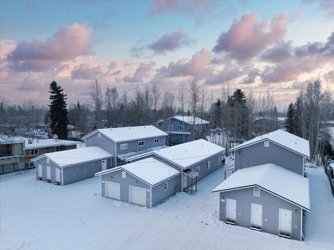 Building Photo - New Construction 2 Story 2 bedroom 1 bath side by side apartment in town