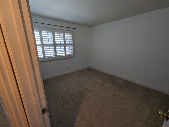Building Photo - 162 Casuda Canyon Dr