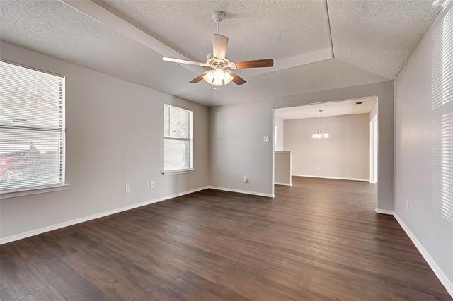 Building Photo - 1122 Rogers Ln