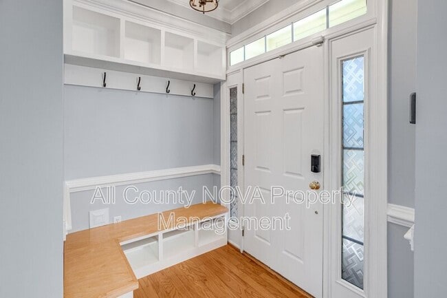 Building Photo - 2729 Celestial Dr
