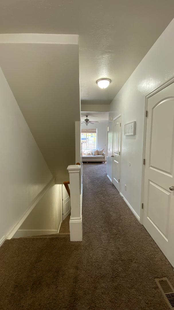 Building Photo - 636 E 60 S