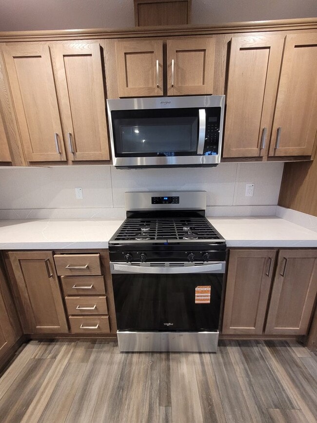 Building Photo - New 2 Bedroom Mobile Home-Denver