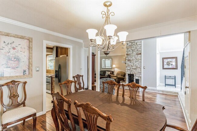 Building Photo - 6007 Gardenridge Hollow