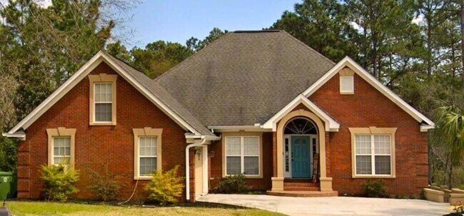 Primary Photo - 216 Hope Rd