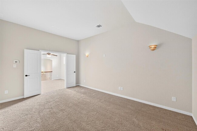 Building Photo - 5629 Grove Cove Dr