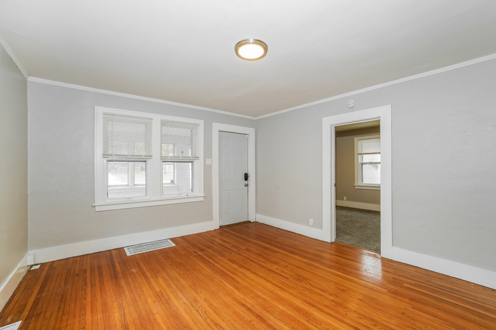 Building Photo - 504 E Forrest Hill Ave