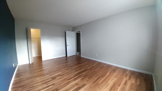 Building Photo - MOVE IN READY!! 2-Bedroom Boulder Condo