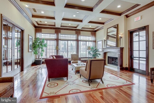 Building Photo - 12921 Centre Park Cir