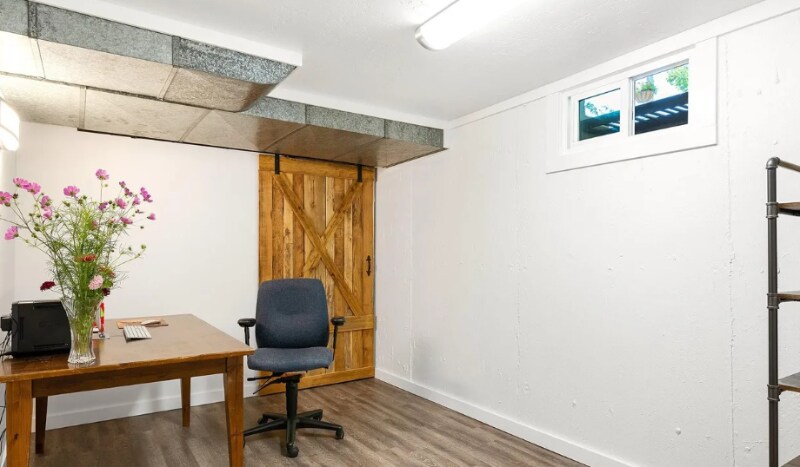 Building Photo - 1223 Albright St