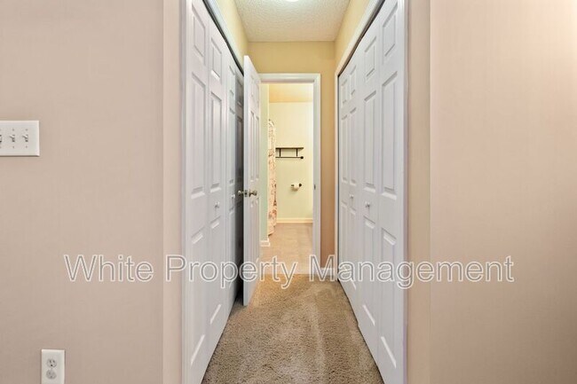 Building Photo - 12391 Paperbark Cir