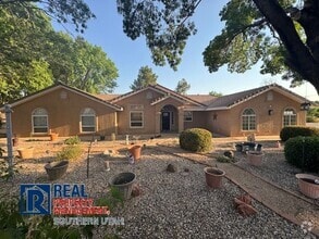 Building Photo - Hurricane Home on Large Lot