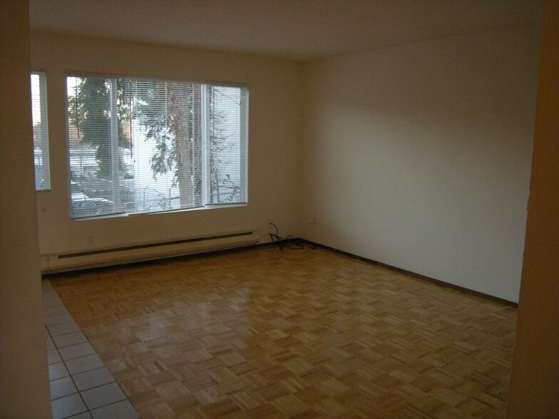 Building Photo - 21011 67th Ave W