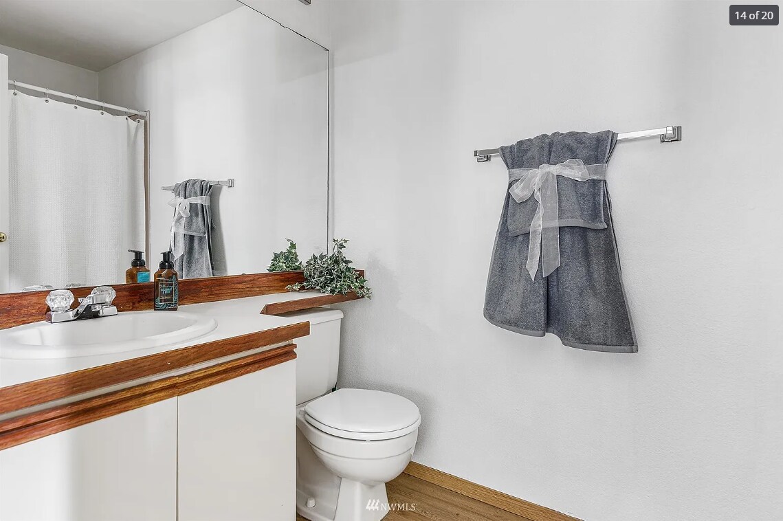 Building Photo - 2100 S 336th St