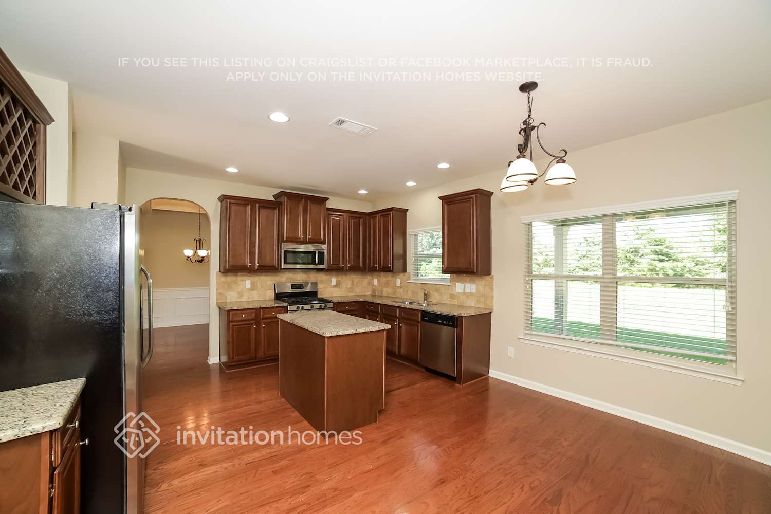 Building Photo - 5110 Hopewell Manor Dr