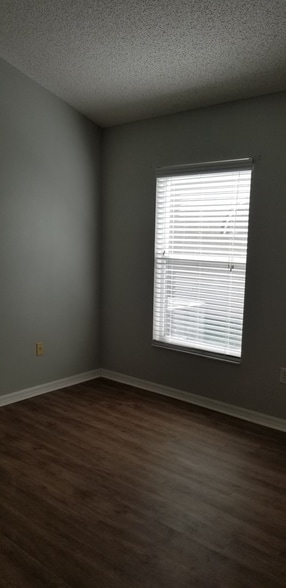 Building Photo - 13504 White Elk Loop