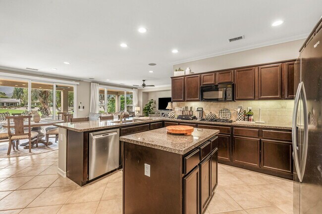 Building Photo - 81835 Golden Star Way