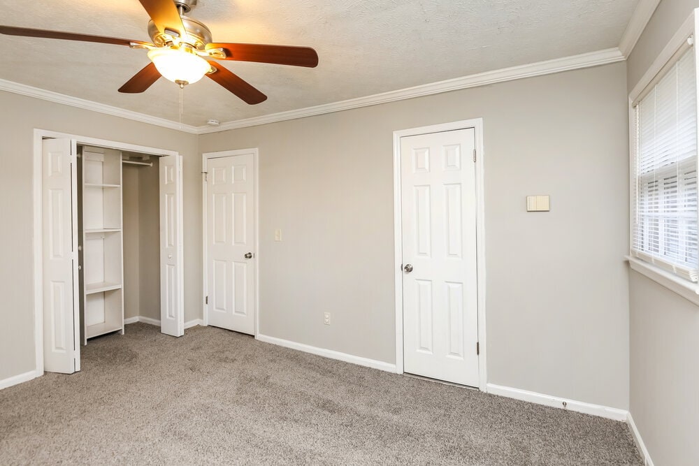 Building Photo - 5253 Corinth Dr SW