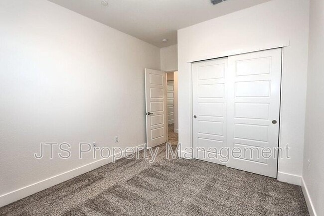 Building Photo - 3513 Birdland Ave