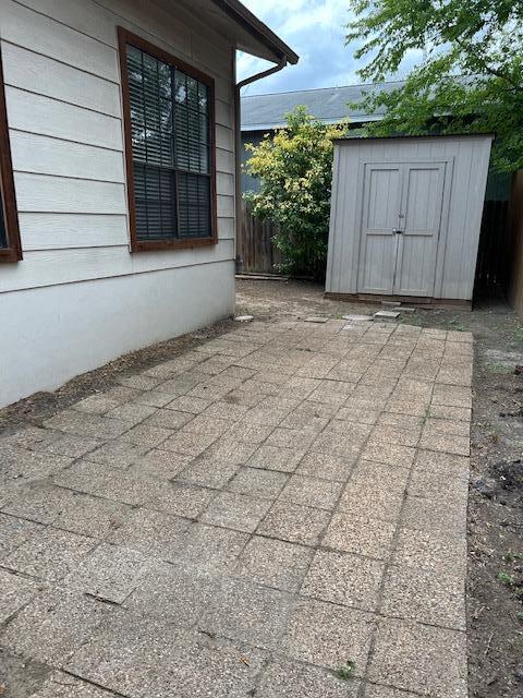 Building Photo - 1201 Hazelton St