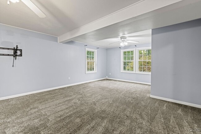 Building Photo - 3059 Hayfield Ln