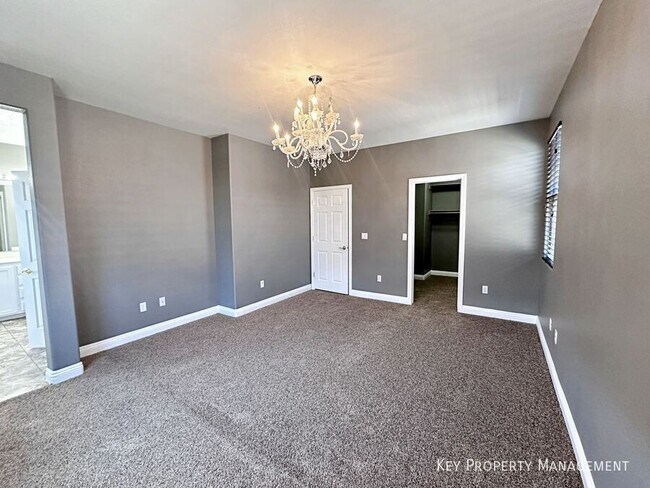Building Photo - 10076 Bright Charisma Ct