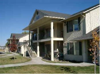 Front - 2709 Wildwood Cir