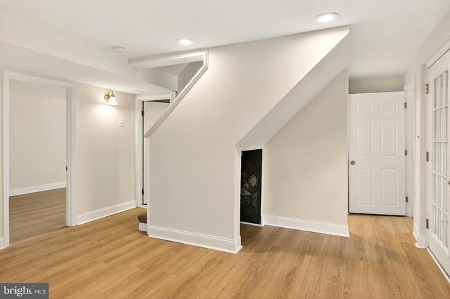 Building Photo - 1812 Olney Rd