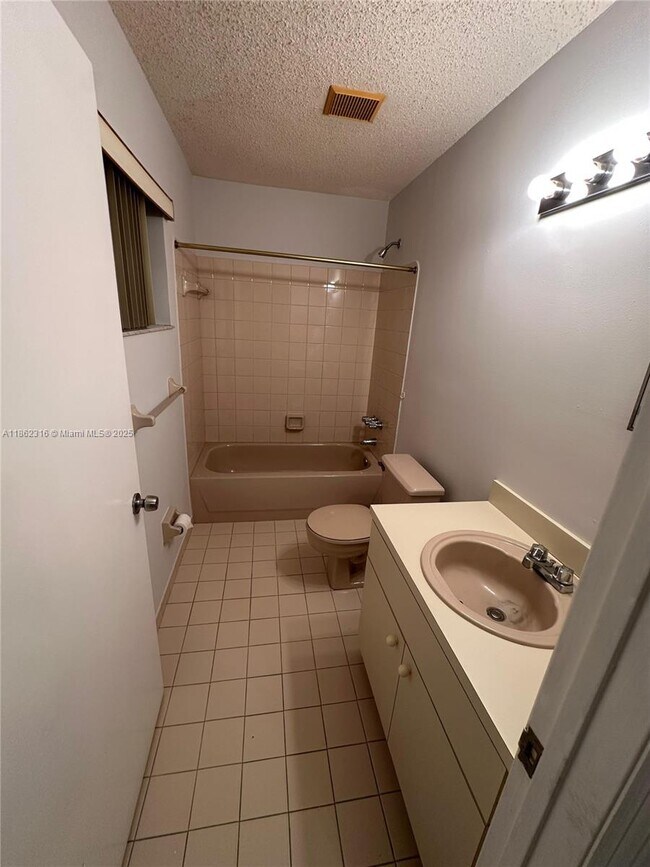 Building Photo - 2904 NW 94th St