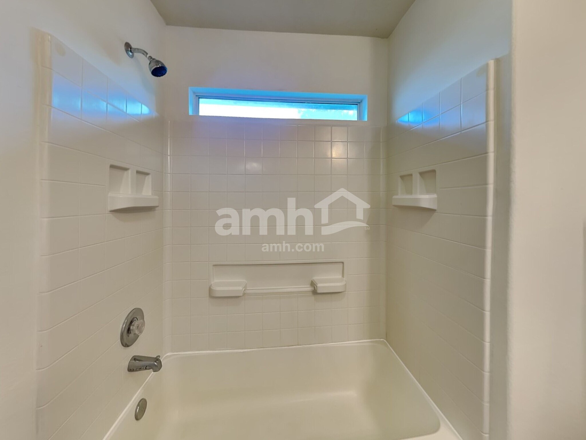 Building Photo - 22334 Queenbury Hills Dr