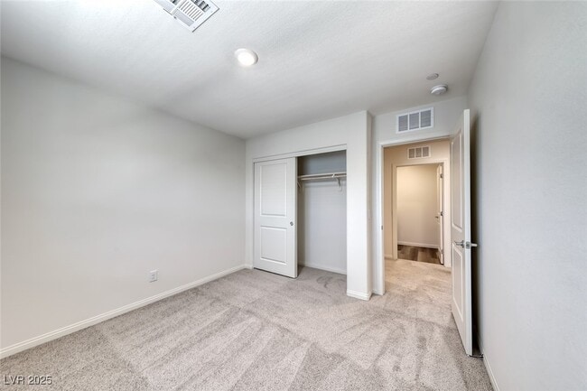 Building Photo - 3728 Enchanted Sky St