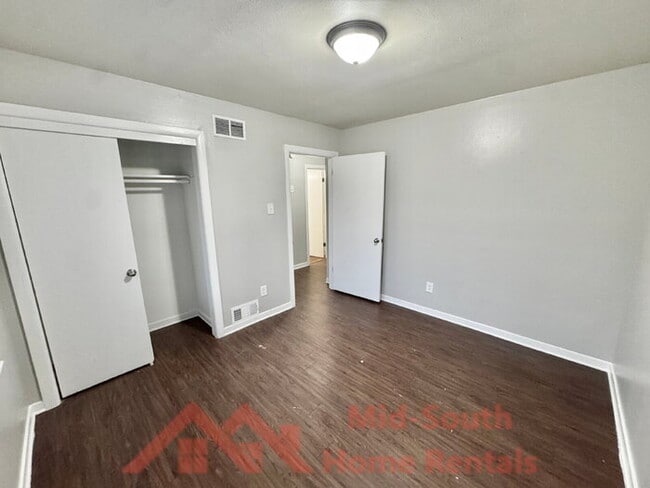 Building Photo - 1754 Danville Rd