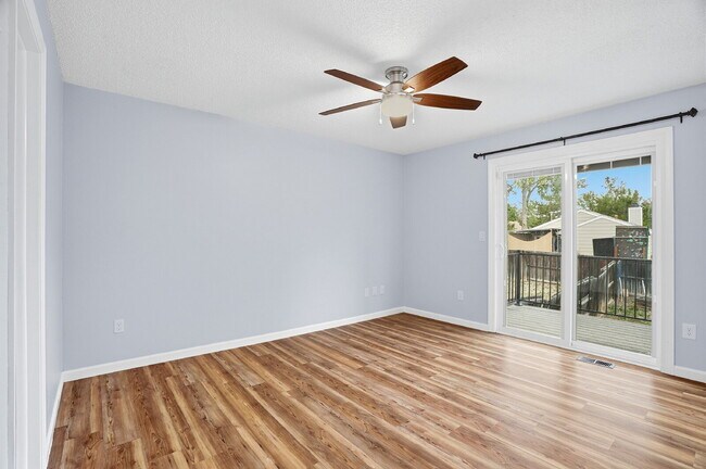 Building Photo - $2,895.95 - 3 Bed, 2 Bath Home in Arvada with Central AC, and Fenced in Yard!