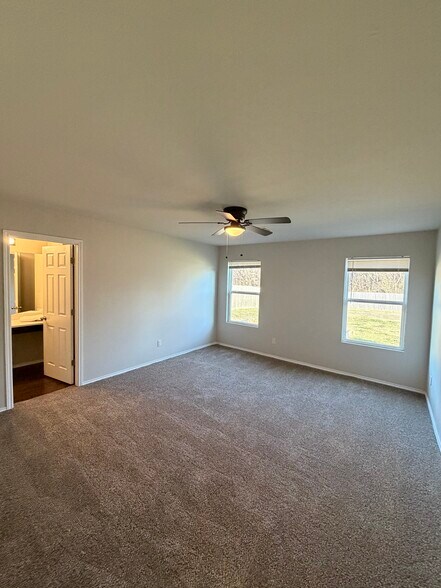 Building Photo - 10708 SW 23rd Pl