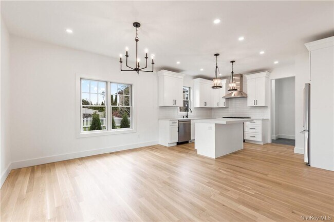 Building Photo - 35 Summit Ave