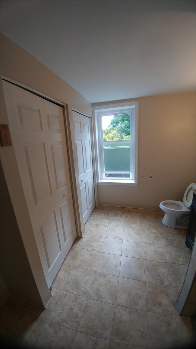 Building Photo - 1415 Sandusky St