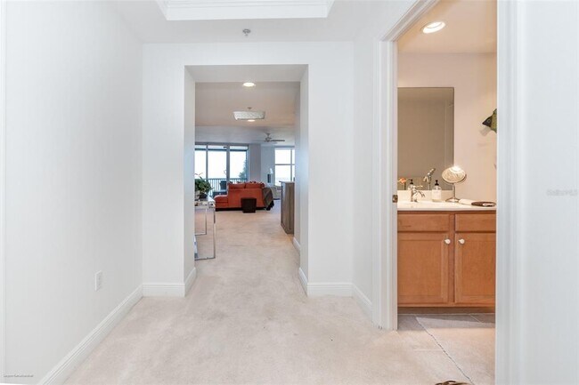 Building Photo - 3313 Sunset Key Cir