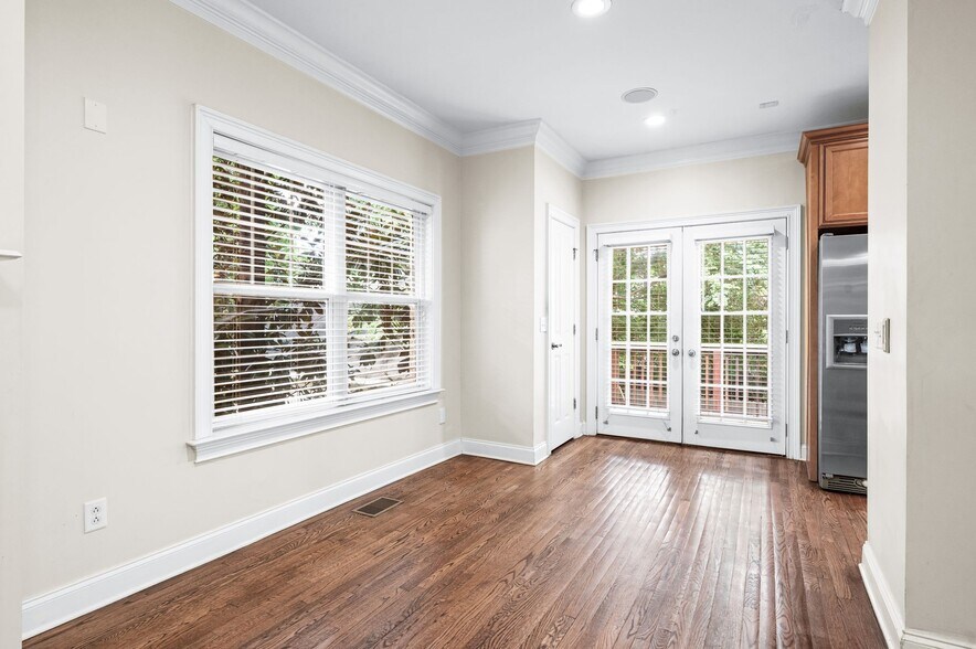 Building Photo - 172B Woodmont Blvd