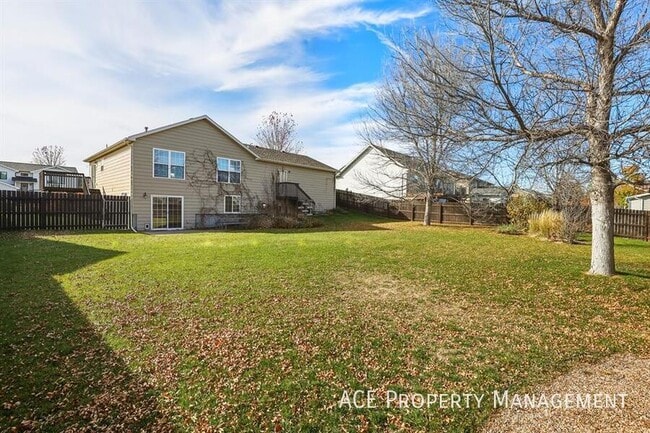 Building Photo - 6950 Manchester St